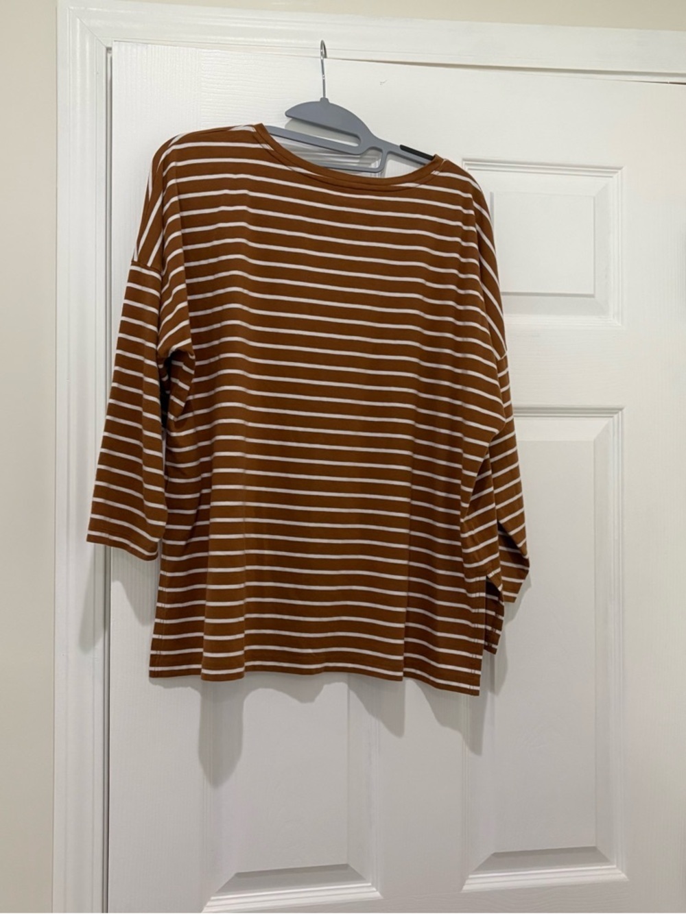 Orvis Women’s Medium Perfect Tee Pima Cotton Striped Brown & White Crewneck - Picture 13 of 13